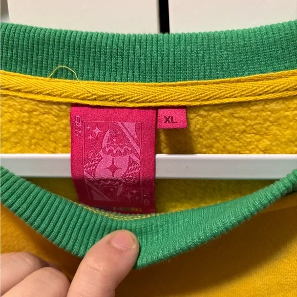 Queen of sparkles Queen Colors Rainbow Crayon Graphic Sweatshirt - Picture 7 of 13